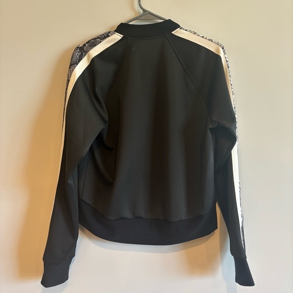 Pam & Gela Black Snakeskin Print Front Zip Track Jacket Medium Athleisure - Picture 7 of 13